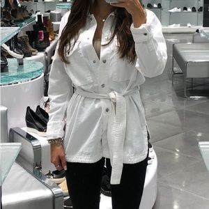 ZARA WHITE DENIM JACKET
